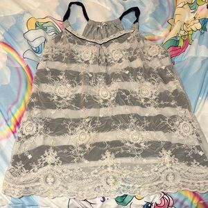 Maurices Gray and White Lace Camisole